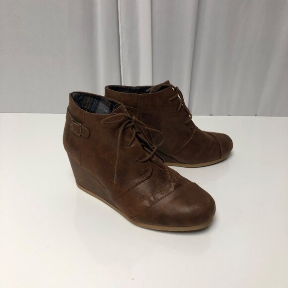 Maurices Ankle Boots Womens Size 11 Brown Faux Leather Lace Up Wedge Shoe - Picture 4 of 8